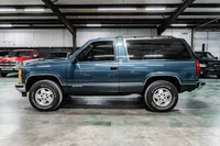1994-Chevrolet-Blazer-Medium Dark Teal Metallic-1GNEK18K2RJ324769--34.jpg